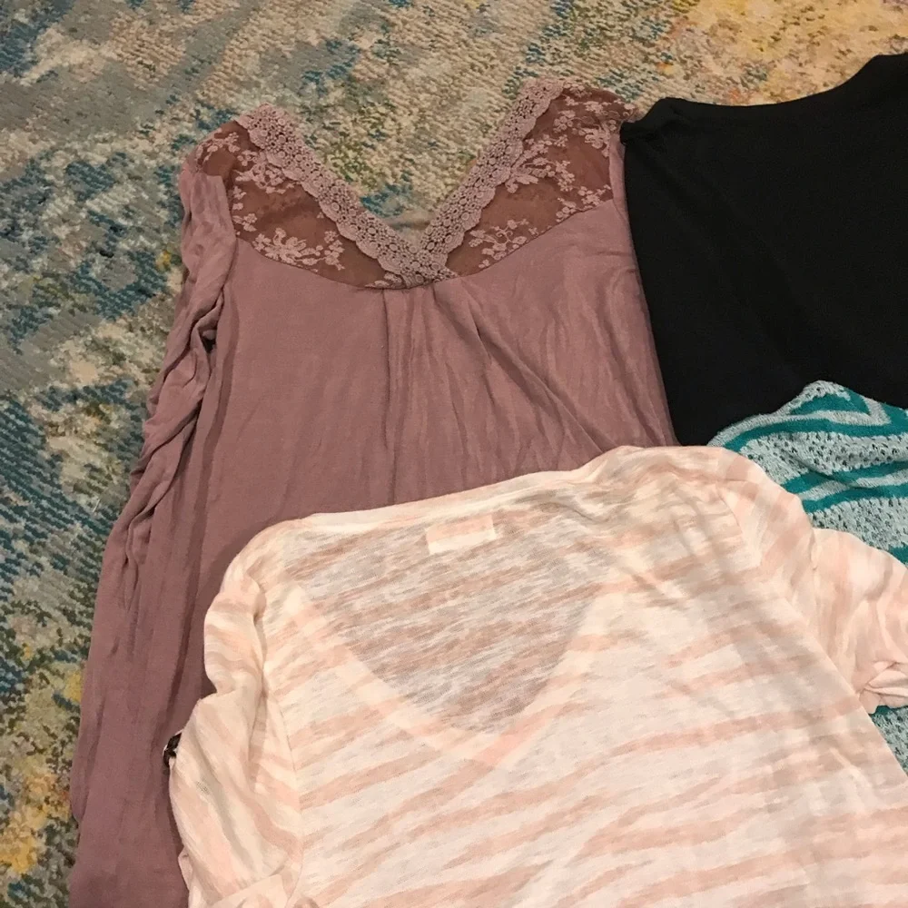 Lot of 4 Maurices Gimmicks Long & Short Sleeve Tops Knit Fall Lacy Medium Small - Picture 5 of 7